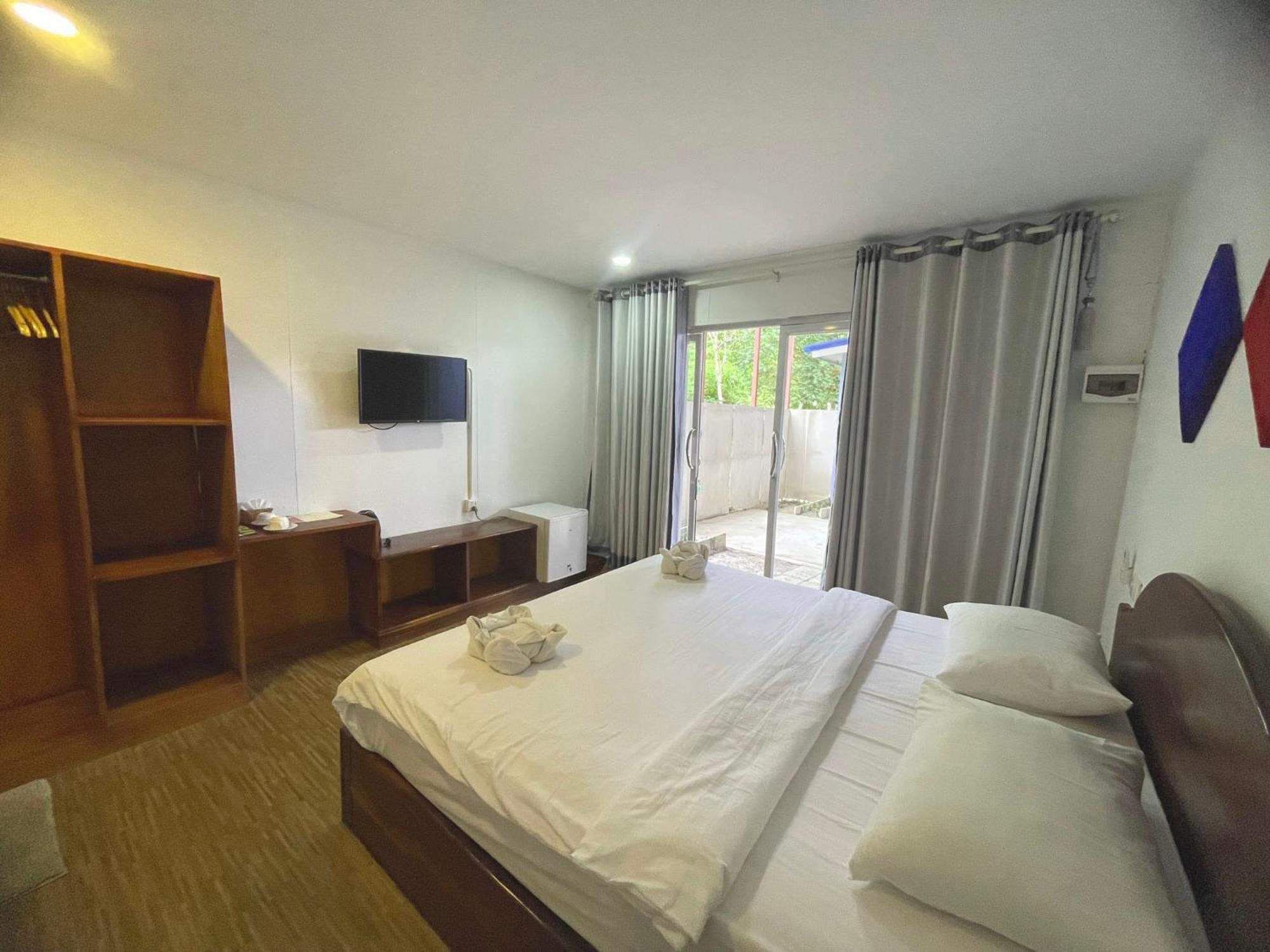 Scarlet Sails Hostel Kaoh Touch Екстериор снимка